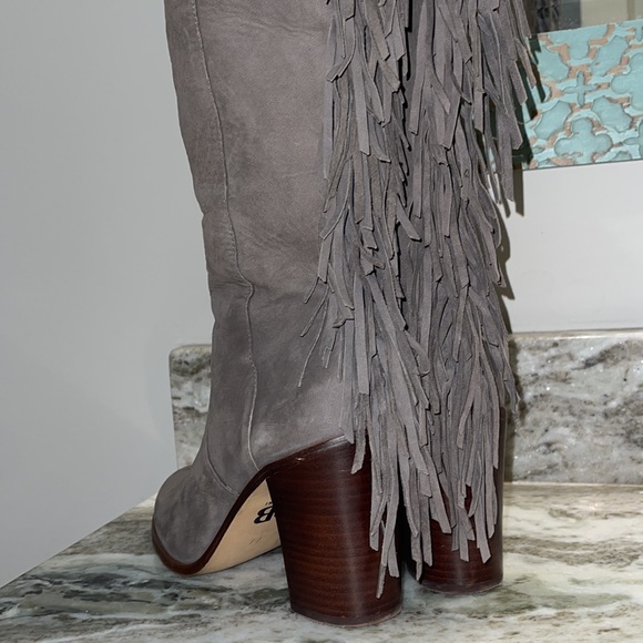 Gianni Bini Back Drop Fringe Boot 7 - Picture 4 of 12